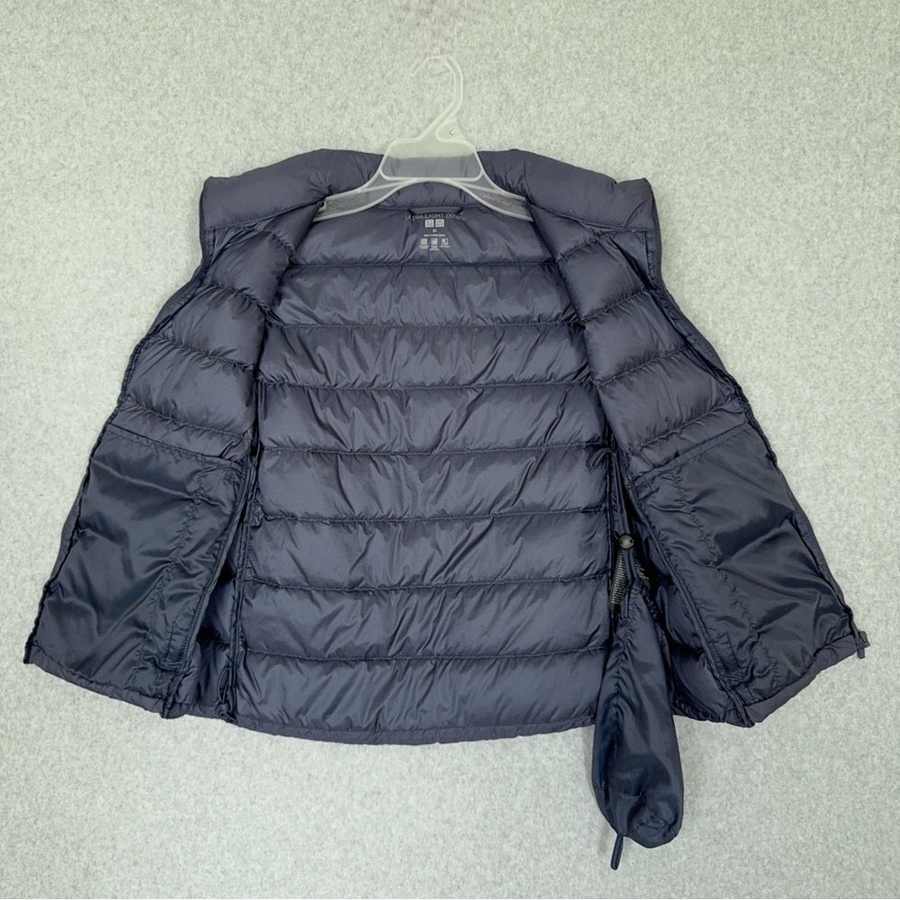 Uniqlo Ultra Light Down Vest Womens XS Blue Purple Puffer Sleeveless Jacket READ - Picture 10 of 16